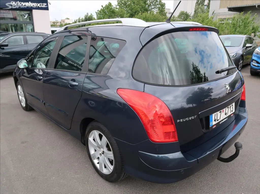 Peugeot 308, 1,6 HDi,88kW,1majČR,panorama - fotka 4