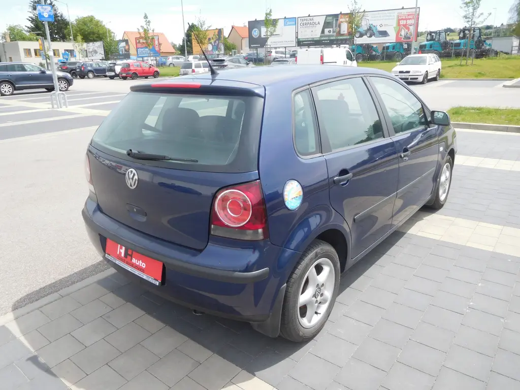 Volkswagen Polo 1.9 SDi Family, 47 kW, Klima - fotka 3