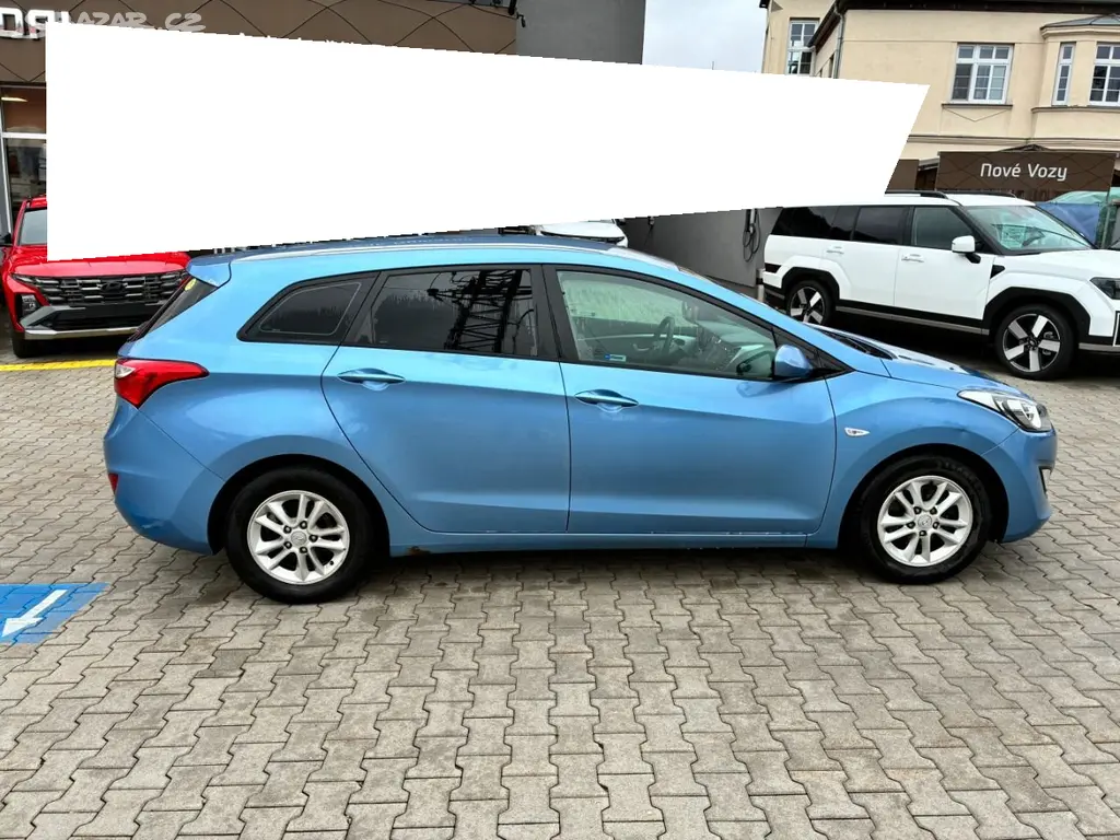 Hyundai i30 kombi 1.6 88kw benzín+LPG, naj:250tis. - fotka 6