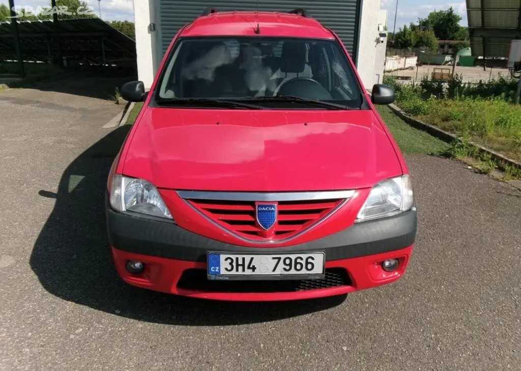 Dacia Logan 1.6i 64kw,CZ benzín - fotka 2