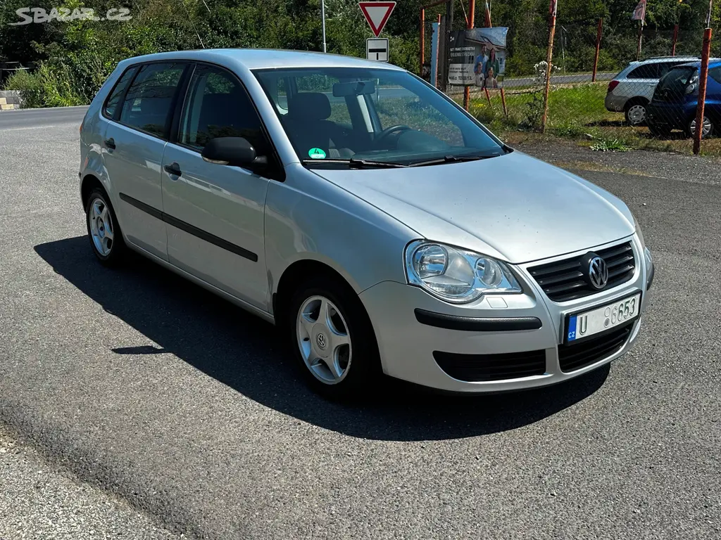 VW Polo 1.2i, r.2006, 2.maj., 130 000km, klima,stk - fotka 2