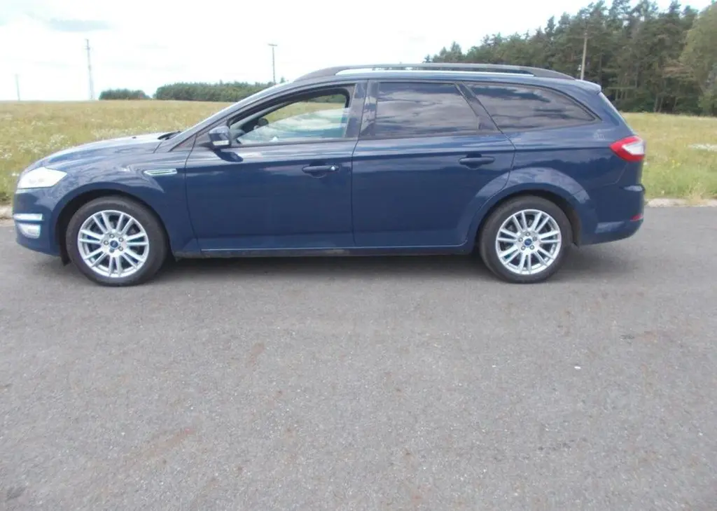Ford Mondeo 2,0TDCi nafta automatická - fotka 2