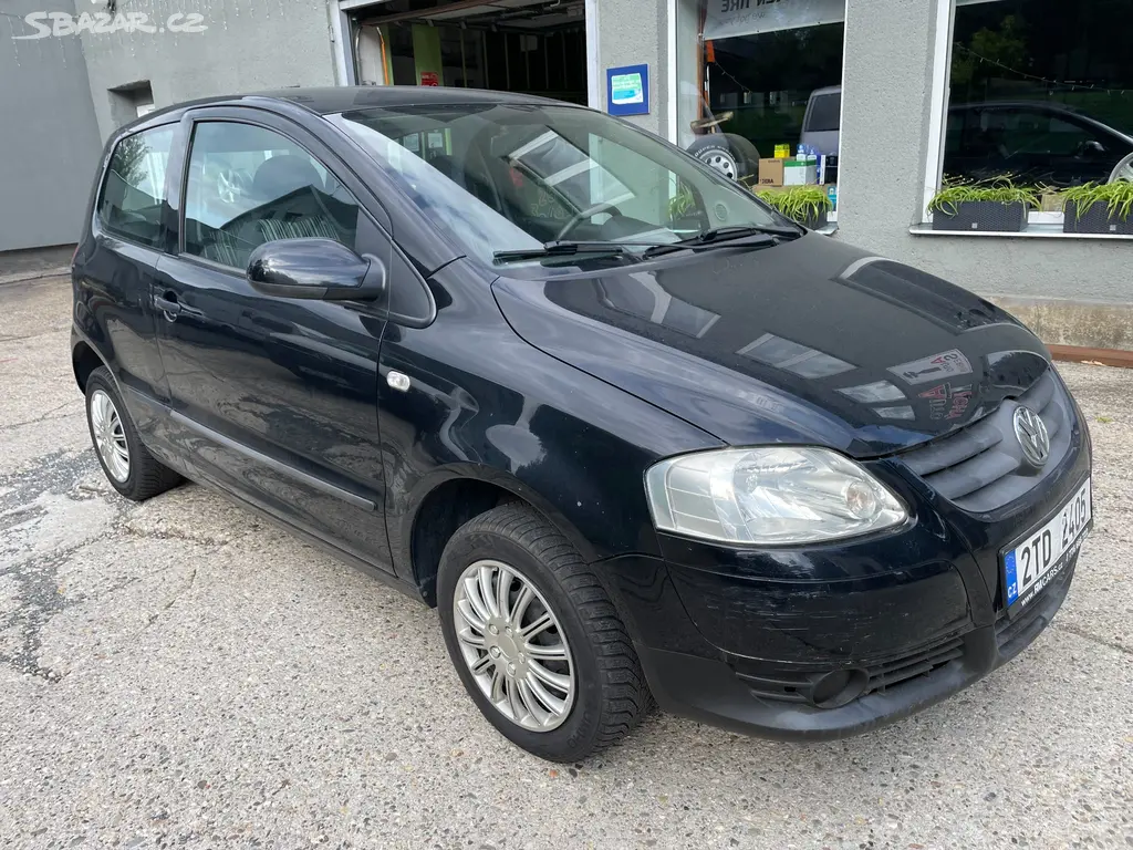 VOLKSWAGEN FOX 1.2 - fotka 2