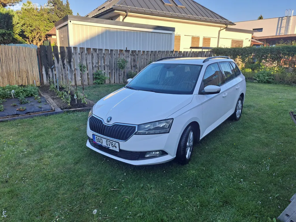 Škoda Fabia 1.0tsi-70kw,combi,r.v.2022,dph.