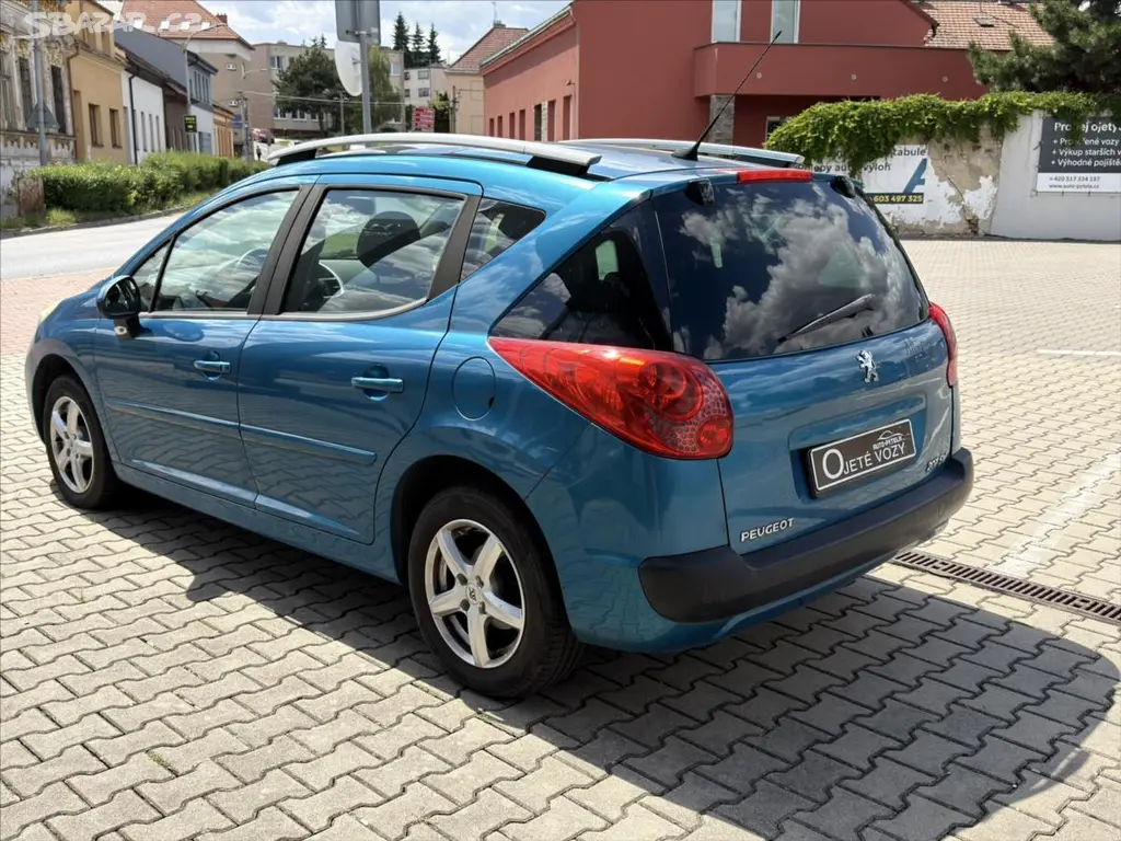 Peugeot 207, 1,6 i, MT SW - fotka 5