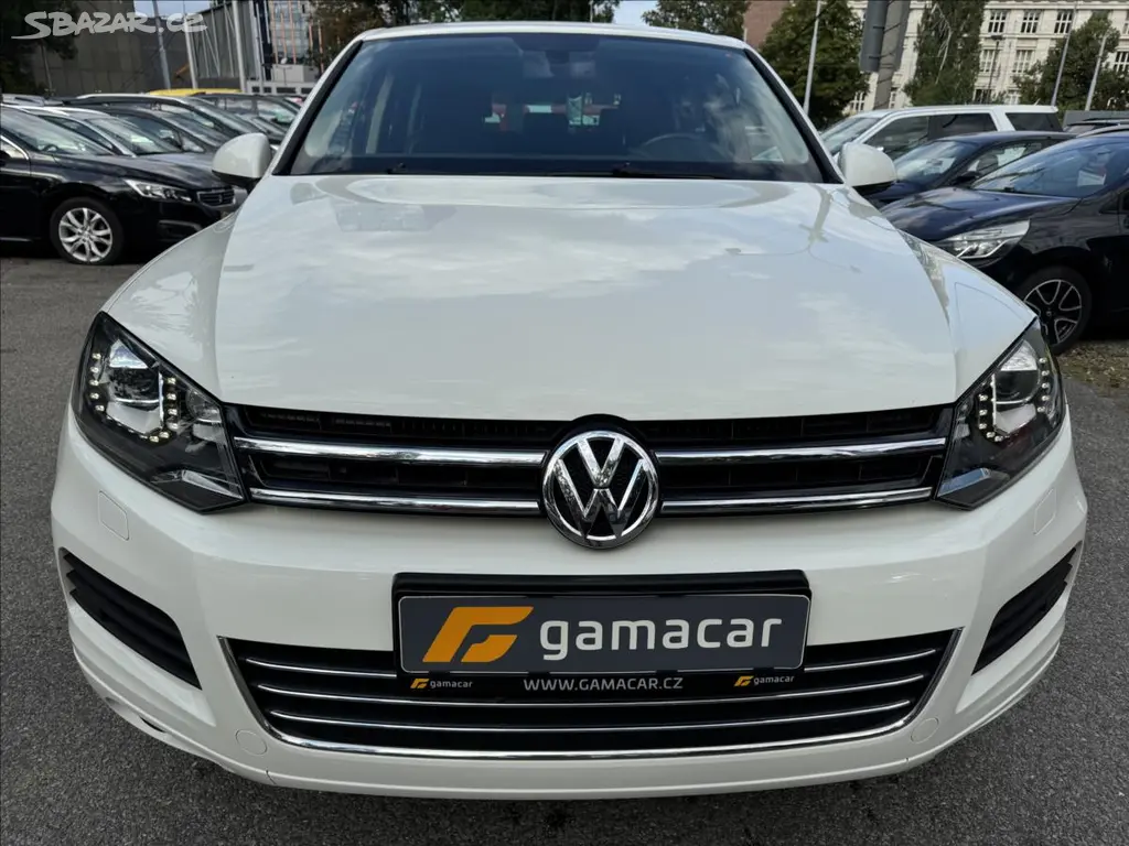 Volkswagen Touareg, 3,0 LED+KRASNÝ STAV .!!