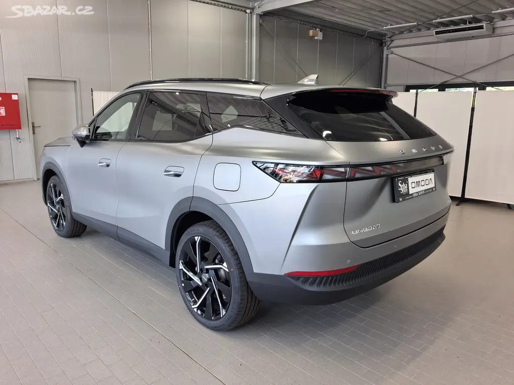 Omoda 7, Luxury 1.5 tGDI PHEV - fotka 2