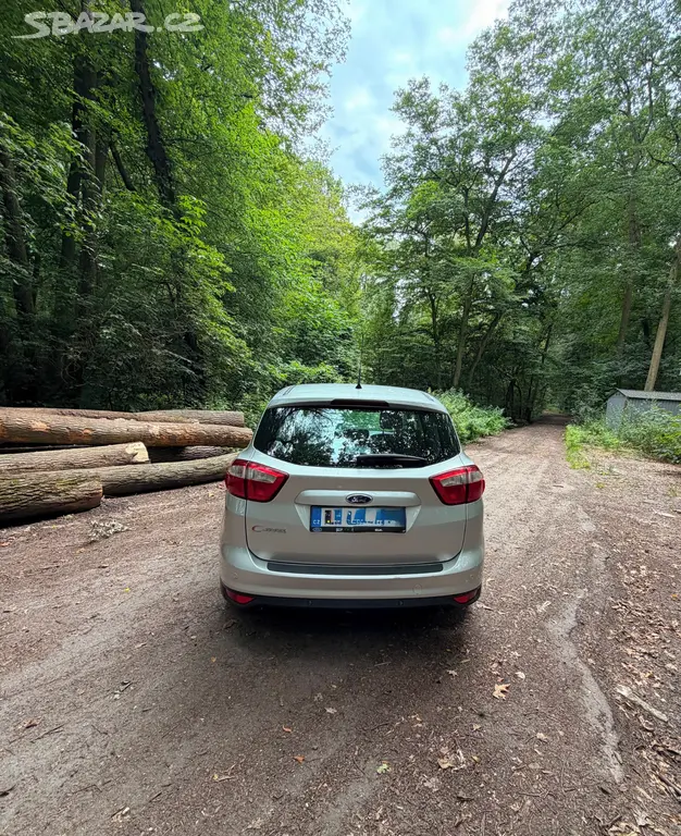 Ford C-MAX 2.0 TDCi (120 kW) Automat, 2014 - fotka 4