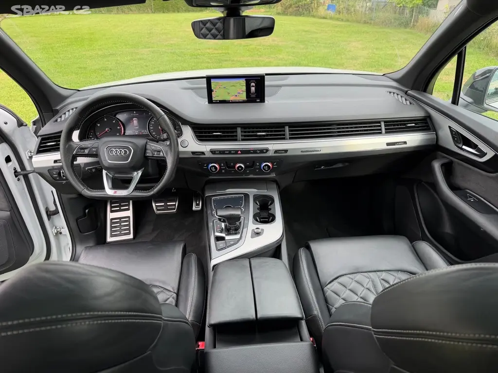 Audi Q7, 3,0 tdi, 7 míst, 22alu, DPH - fotka 2