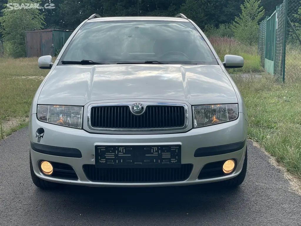 Škoda Fabia 1.4 Combi benzin - fotka 2