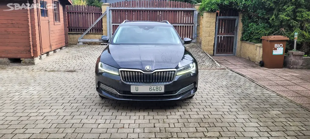 Škoda Superb 2,0TDi 110kw DSG model 2022 FACELIFT - fotka 2