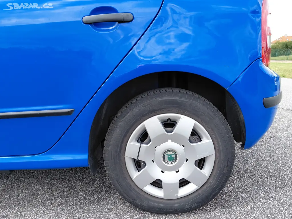 Škoda fabia 1.2 HTP 40kw r.v 2004 - fotka 3