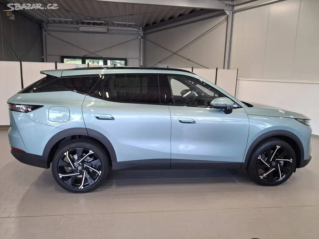 Omoda 7, Luxury 1.5 tGDI PHEV - fotka 6