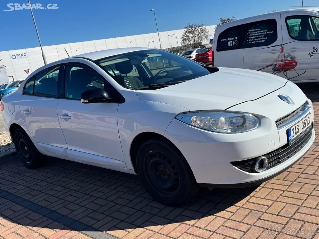Renault FLUENCE 1.6 16V 2012, digi klima, výbava - fotka 5