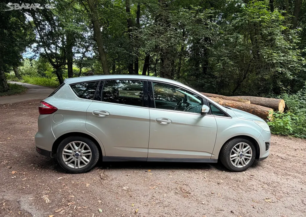 Ford C-MAX 2.0 TDCi (120 kW) Automat, 2014 - fotka 3