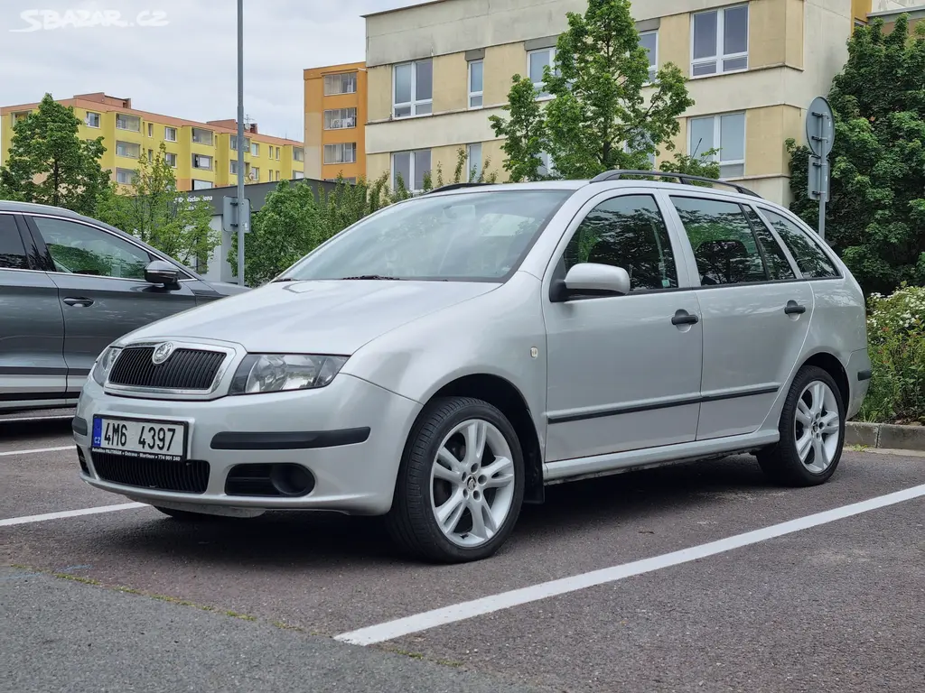 Škoda Fabia 1.9 TDi PD 74kW kombi FL - fotka 2