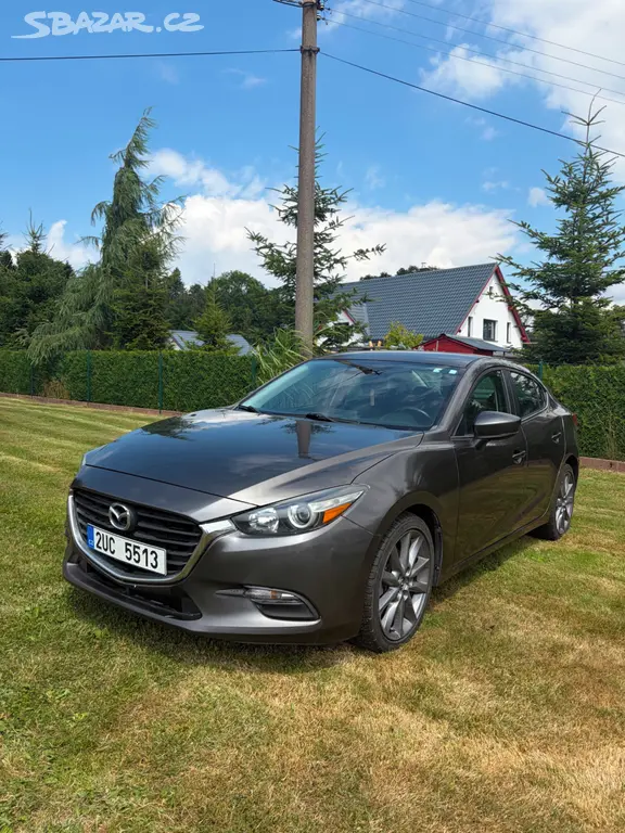 Mazda 3 2.5 verze USA