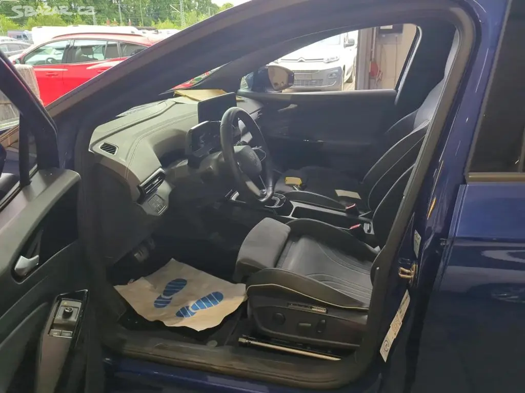 Volkswagen ID.4, 150kw, PERFORMACE SOH 95,0% - fotka 6