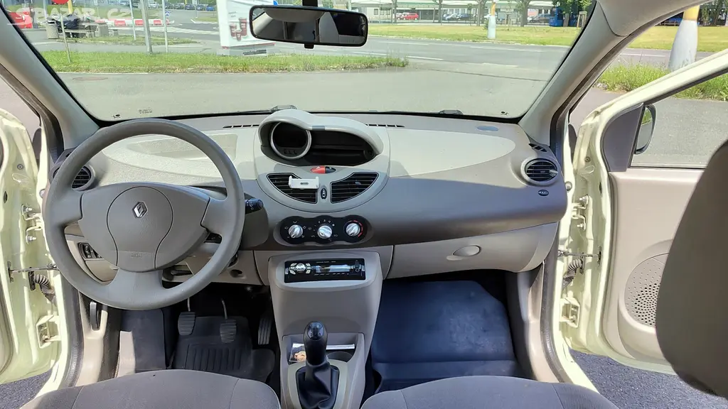 Renault Twingo II 1.5dCi 55kW - fotka 6