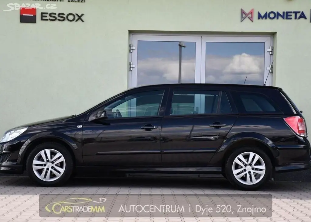 Opel Astra SW 1.6i SPORT A/C 81 kw - fotka 2