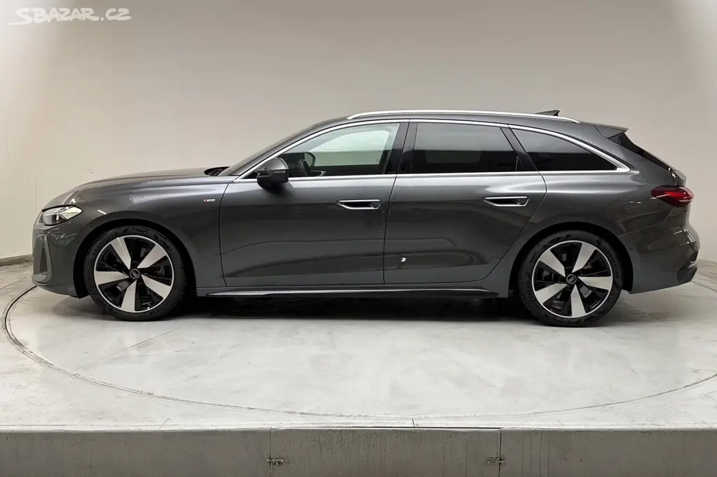 Audi A5, Avant TDI quattro S line Tech+ - fotka 2