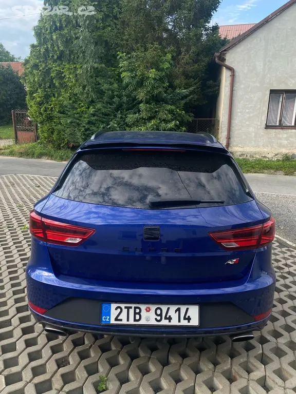 SEAT LEON CUPRA 2.0 STFI - fotka 5