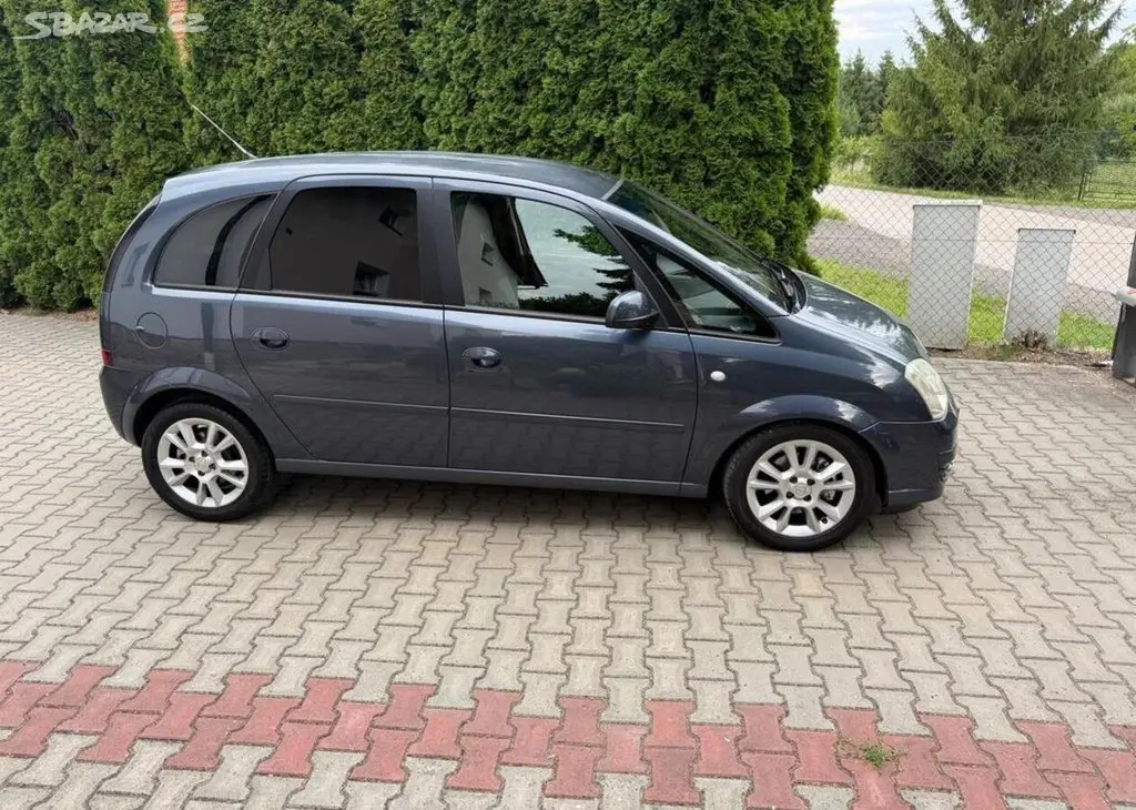 Opel Meriva 1,6i/77kw Nová STK,Tažné klima benzín - fotka 2