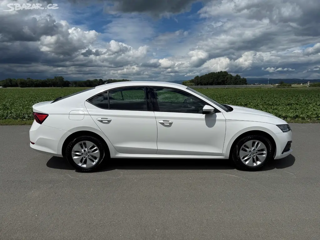 Octavia 1.5TSI 110kW 37tis km DPH ČR 2023 - fotka 6