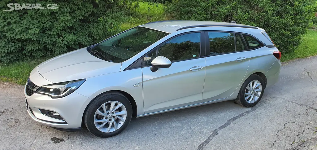 Opel Astra K Sports Tourer 1.6 CDTi r.v.2019 - fotka 2
