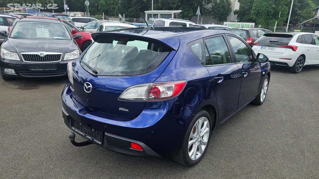 Mazda 3 2,0i DISI - fotka 4