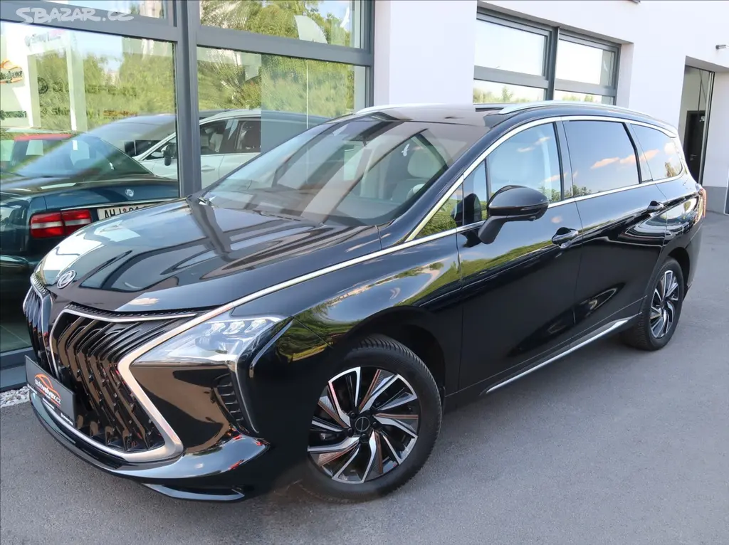 Dongfeng U-Tour, 1,5 T,130kW,1majČR,Exclusive