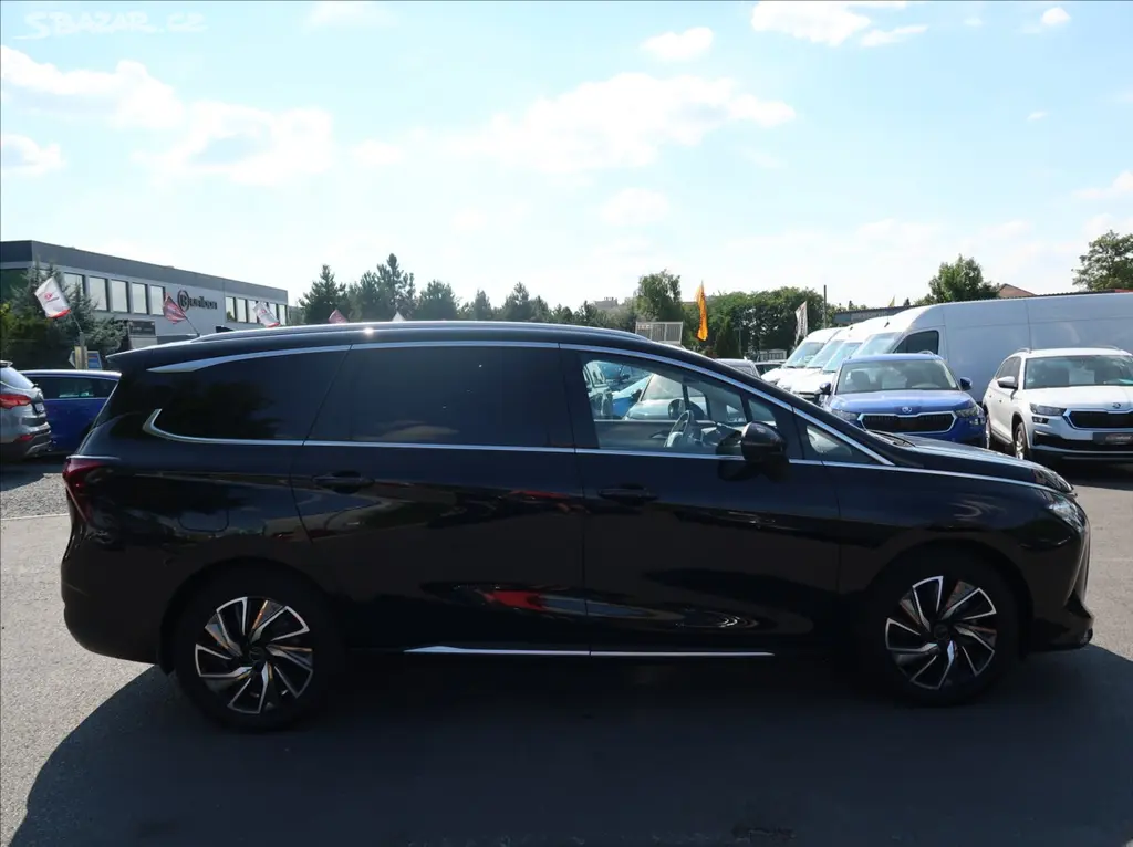 Dongfeng U-Tour, 1,5 T,130kW,1majČR,Exclusive - fotka 5