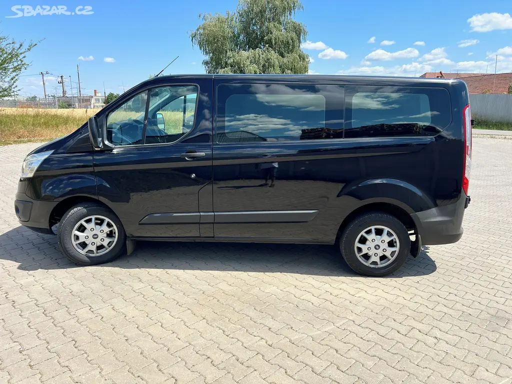 Ford Tourneo Custom 2.2 TDci 114kw M1 - fotka 6
