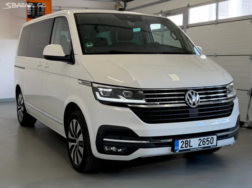Volkswagen Multivan, T6.1 2,0TDI 146 kW DSG 4Motion - fotka 4