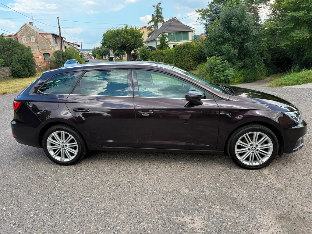 Seat Leon st 1.5 tsi 110 kW xcellence led top stav - fotka 6