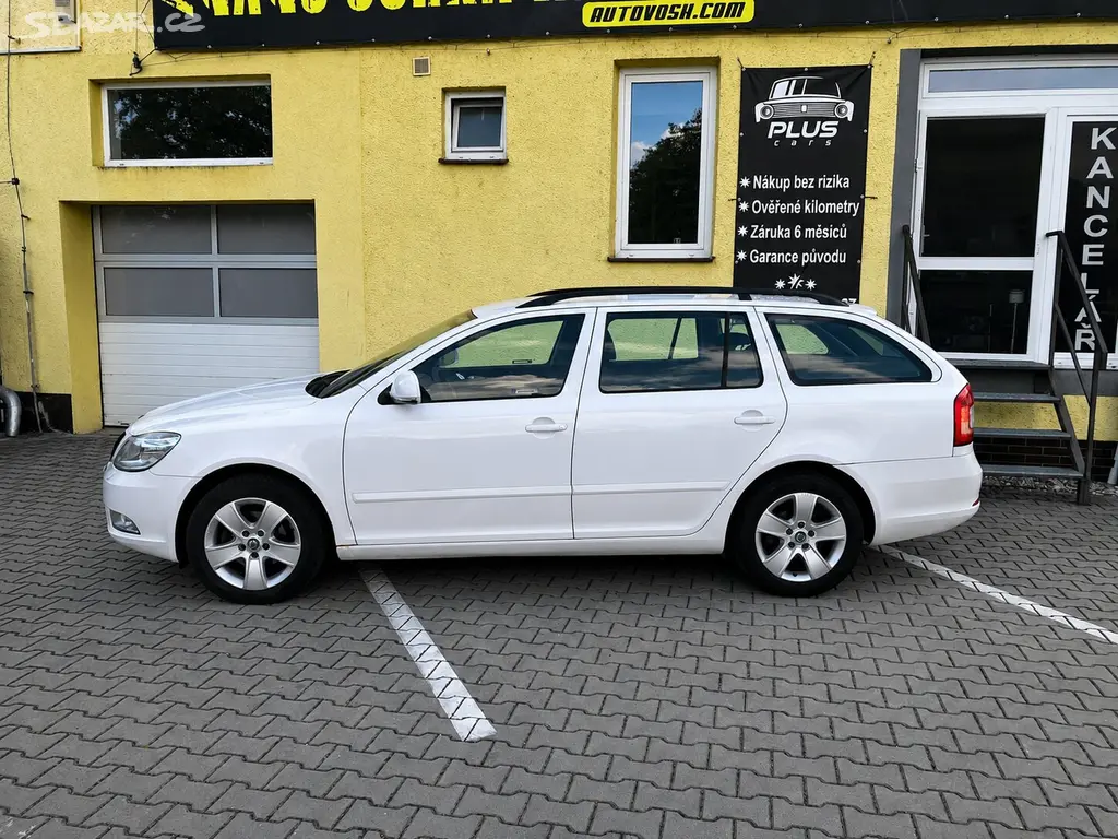 Škoda Octavia Combi 1,6 TDi (77kW)*PŮVOD ČR* - fotka 6
