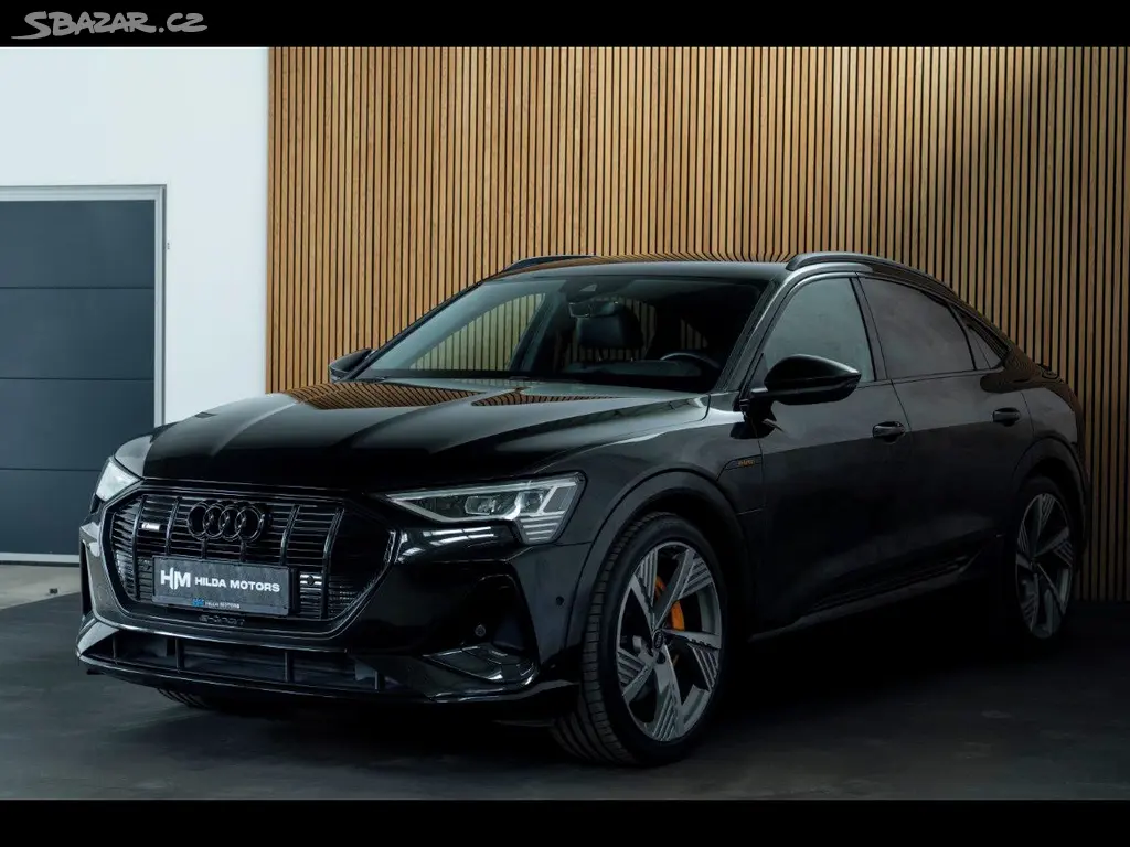 Audi e-tron, 55 300kW SB BlackEd Taž ZÁRUKA - fotka 4