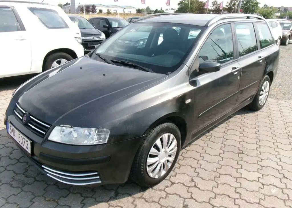 Fiat Stilo 1.4i 66kw,LPG,CZ benzín manuální - fotka 3