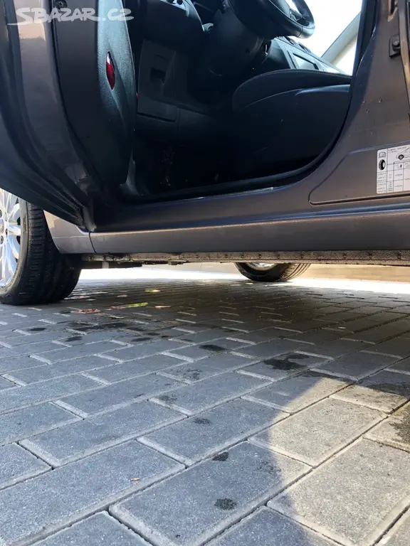 Ford Galaxy 2014 - fotka 2