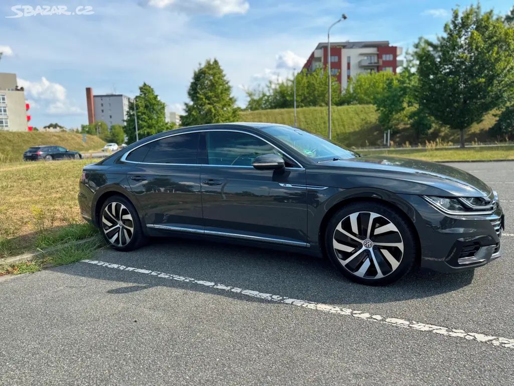 Volkswagen Arteon R-Line 2.0 TDI Bi-Turbo 176 kW - fotka 4