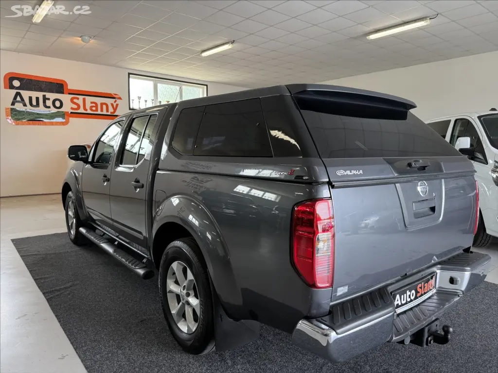 Nissan Navara, 2,5 dCi 140kW,Hardtop,po servi - fotka 4