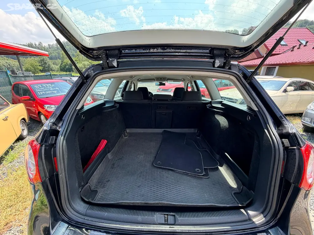 Vw Passat combi 2.0tdi - fotka 5