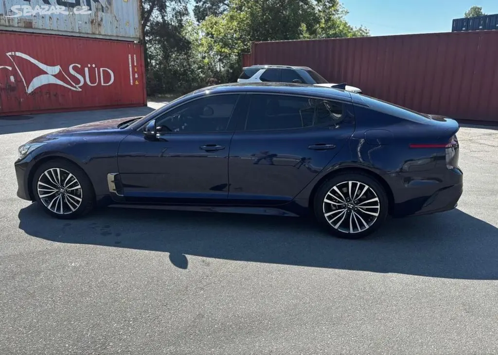 Kia Stinger 2.2CRDI 147KW,GT,FULL,DPH,LUXU nafta - fotka 3