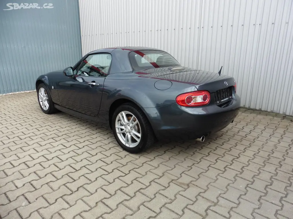 Mazda MX, NC 1.8i Roadster Coupé ... - fotka 3