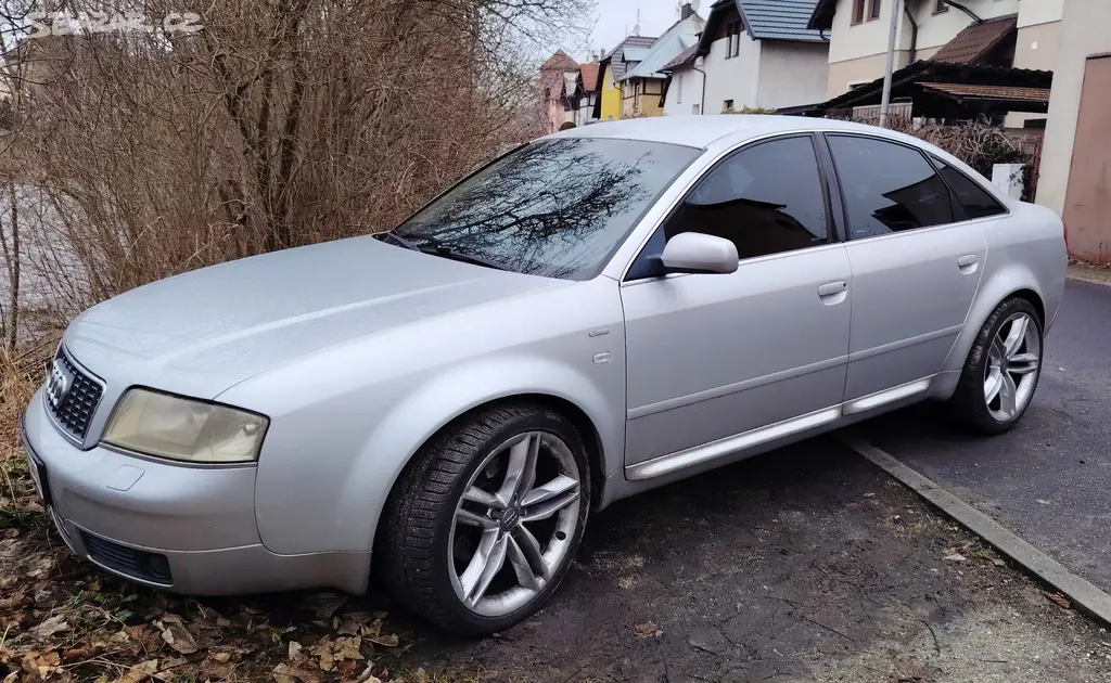 AUDI A6 4.2mpi V8 220kW quattro- tiptronic