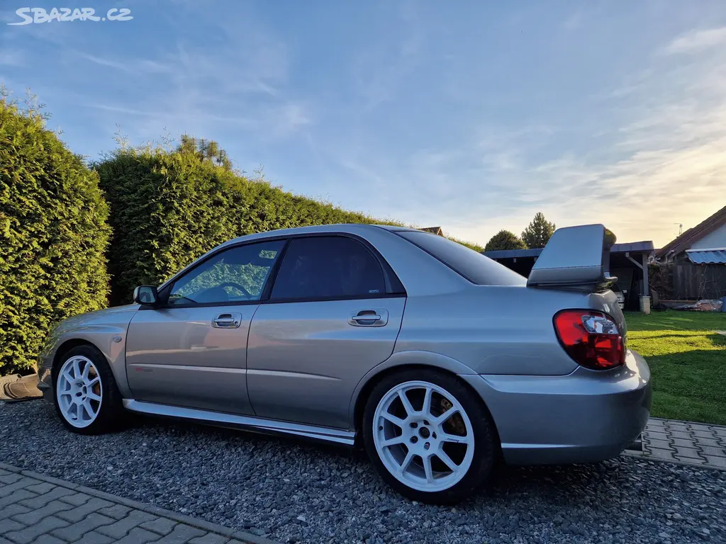 Subaru Impreza 2.5 WRX STI - 370 HP - 4turbo - fotka 3