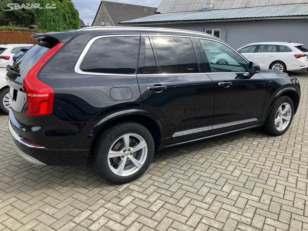 Volvo XC90, B5 AWD DIESEL INSCRIPTION AUT - fotka 4