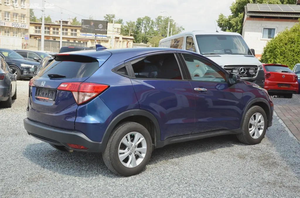 Honda HR-V, 1.5 i-VTEC 96kW/Comfort 1.MAJ. - fotka 6