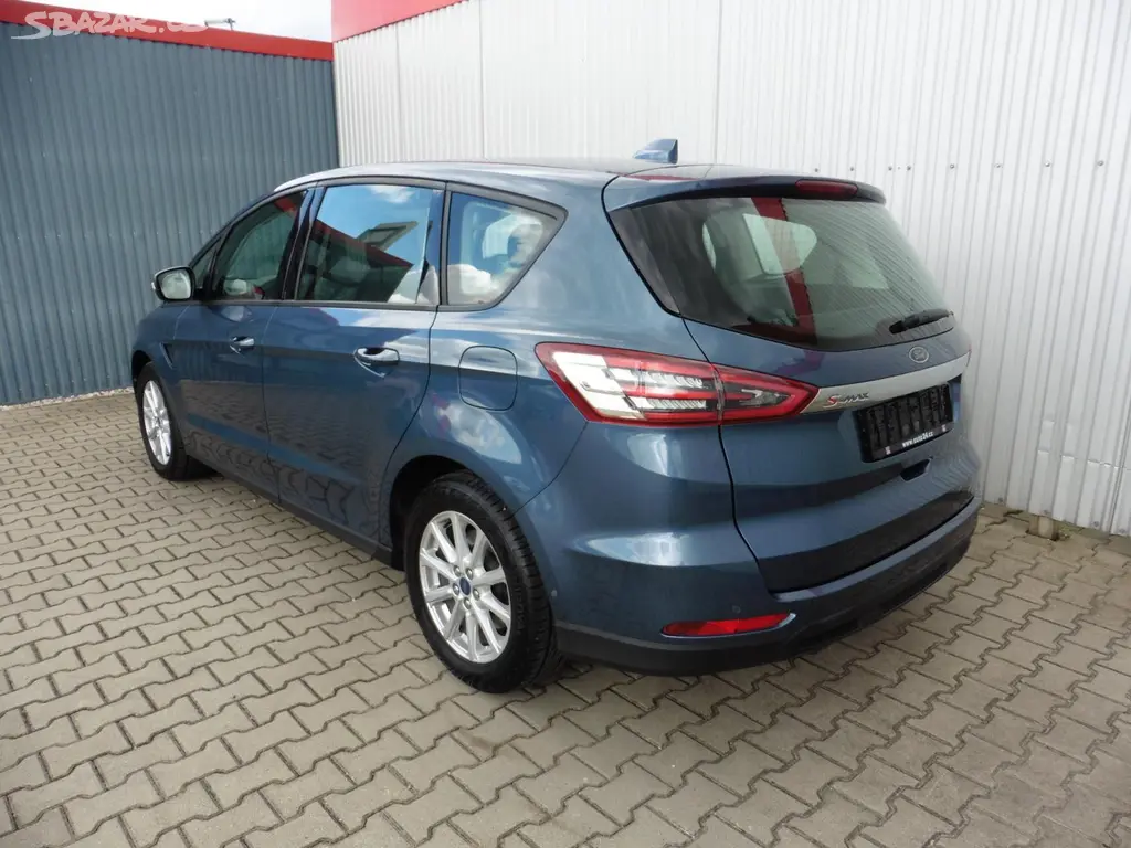 Ford S-MAX, 2.0 TDCi Titanium Navi 7.míst - fotka 4