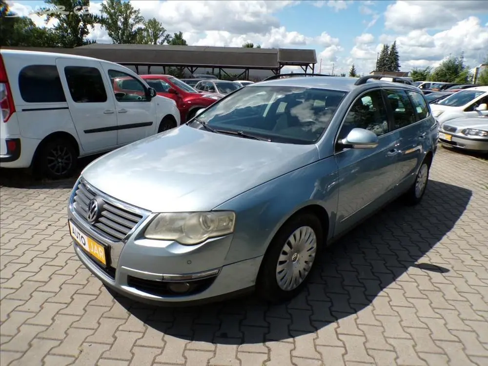Volkswagen Passat 2,0 FSI - fotka 2